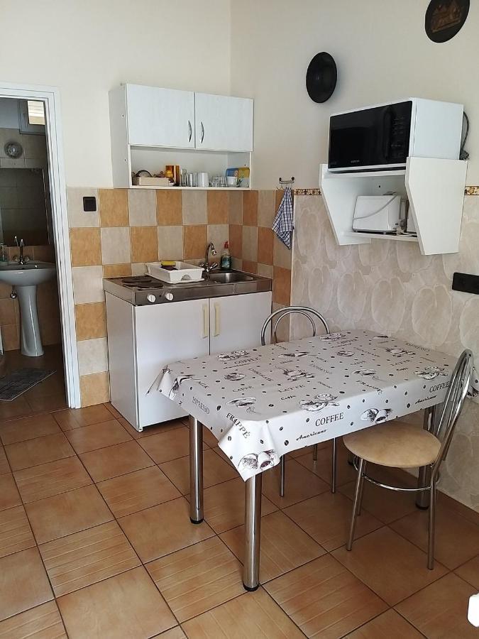 Garden Apartmanház 2 Hajdúszoboszló Kültér fotó